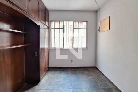 Quarto 1 de apartamento para alugar com 2 quartos, 54m² em Icaraí, Niterói