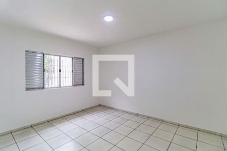 Casa para alugar com 3 quartos, 80m² em Jardim Ester Yolanda, São Paulo