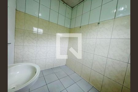 Banheiro de casa para alugar com 1 quarto, 50m² em Jardim Maria Dirce, Guarulhos