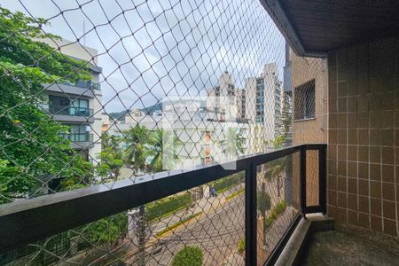 varanda de apartamento para alugar com 3 quartos, 130m² em Jardim Tres Marias, Guarujá