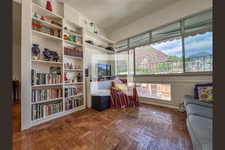 Apartamento para alugar com 3 quartos, 98m² em Laranjeiras, Rio de Janeiro