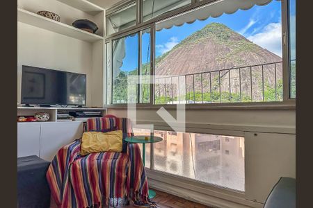 Apartamento para alugar com 3 quartos, 98m² em Laranjeiras, Rio de Janeiro