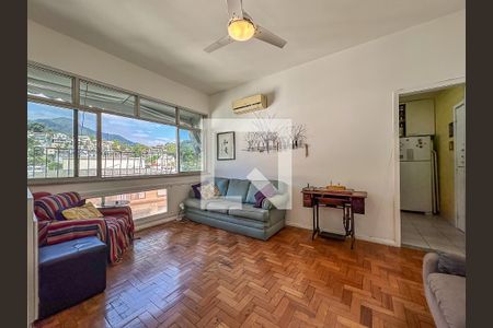 Apartamento para alugar com 3 quartos, 98m² em Laranjeiras, Rio de Janeiro