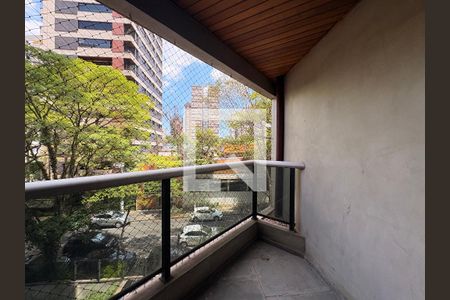 Sacada da sala de apartamento à venda com 4 quartos, 350m² em Jardim, Santo André