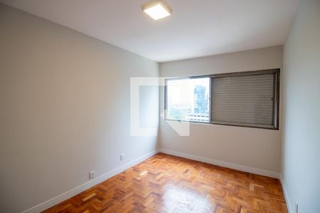 Quarto 1 de apartamento à venda com 2 quartos, 64m² em Butantã, São Paulo