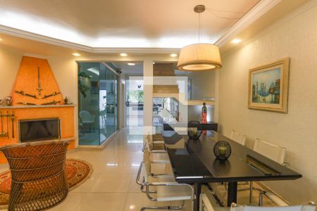 Sala  de casa para alugar com 2 quartos, 250m² em Centro, Diadema