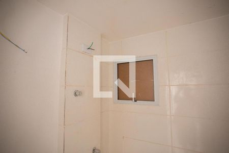 Banheiro Social de kitnet/studio à venda com 1 quarto, 33m² em Vila Mariza Mazzei, São Paulo