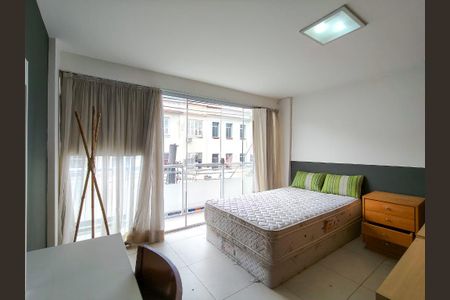 Estúdio de kitnet/studio para alugar com 1 quarto, 35m² em Cidade Nova, Rio de Janeiro