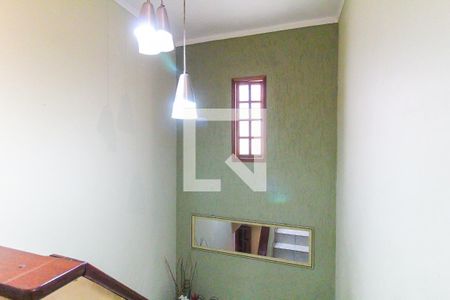 Hall de casa para alugar com 3 quartos, 166m² em Parque Cruzeiro do Sul, São Paulo