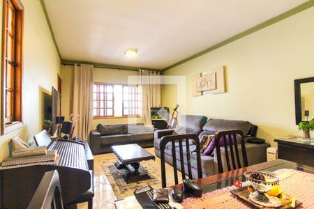 Sala de casa para alugar com 3 quartos, 166m² em Parque Cruzeiro do Sul, São Paulo