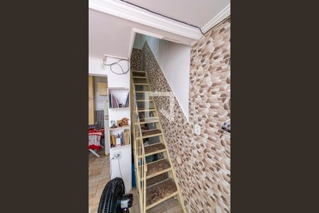 Sala - Acesso ao 2º andar de apartamento à venda com 2 quartos, 80m² em Irajá, Rio de Janeiro