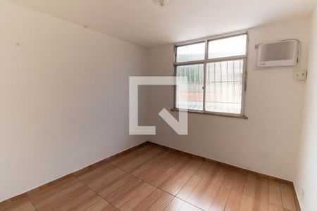 Quarto 1 de apartamento para alugar com 2 quartos, 60m² em Largo do Barradas, Niterói