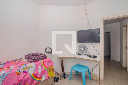 Quarto 2 de casa à venda com 2 quartos, 285m² em Vila Jardim, Porto Alegre