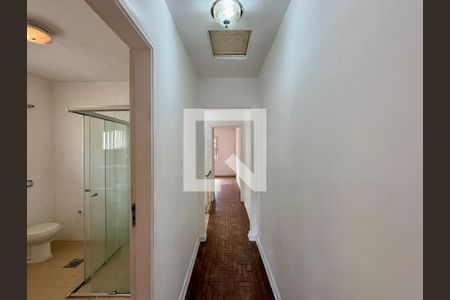 Corredor Quartos de casa para alugar com 2 quartos, 110m² em Brooklin, São Paulo