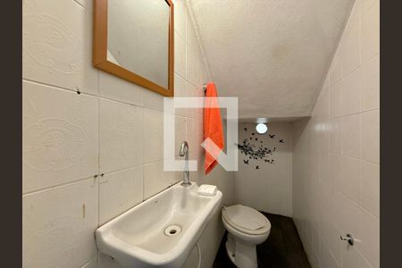 Lavabo de casa para alugar com 2 quartos, 110m² em Brooklin, São Paulo