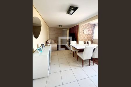 Foto 02 de apartamento à venda com 3 quartos, 74m² em Heliópolis, Belo Horizonte