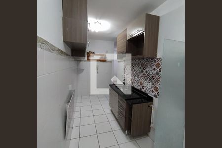 Cozinha de apartamento para alugar com 2 quartos, 45m² em Pavuna, Nilópolis