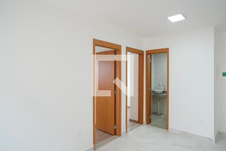 Sala de apartamento para alugar com 2 quartos, 36m² em Vila Palmares, São Caetano do Sul