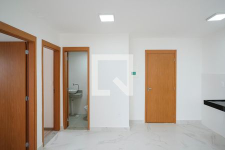 Sala de apartamento para alugar com 2 quartos, 36m² em Vila Palmares, São Caetano do Sul