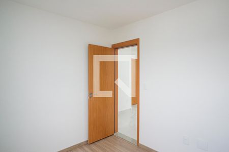 Quarto 1 de apartamento para alugar com 2 quartos, 36m² em Vila Palmares, São Caetano do Sul