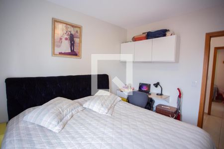 QUARTO SUÍTE 1 de casa à venda com 2 quartos, 100m² em Jardim do Colegio (zona Norte), São Paulo