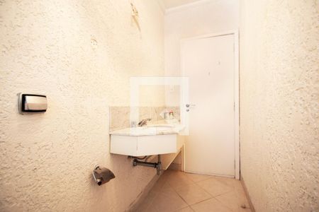 banheiro de apartamento para alugar com 3 quartos, 160m² em Jardim Paulista, São Paulo