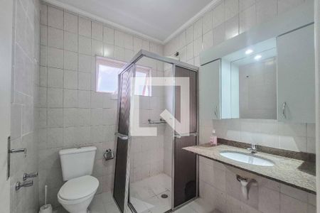 Banheiro de casa de condomínio à venda com 4 quartos, 173m² em Jardim Pinheiros, São Paulo