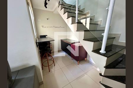 Sala de apartamento para alugar com 2 quartos, 96m² em Vila Pires, Santo André