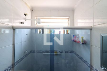 Banheiro de casa à venda com 2 quartos, 96m² em Vila Campesina, Osasco