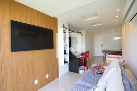 Sala de apartamento para alugar com 2 quartos, 70m² em Barra Olímpica, Rio de Janeiro