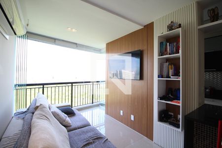 Sala de apartamento para alugar com 2 quartos, 70m² em Barra Olímpica, Rio de Janeiro