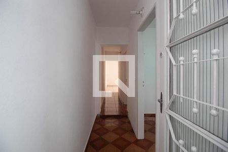 Corredor de casa à venda com 2 quartos, 300m² em Parque Edu Chaves, São Paulo