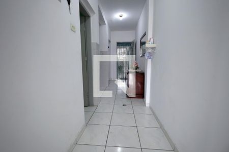 Corredor de casa para alugar com 3 quartos, 100m² em Parque Novo Oratório, Santo André