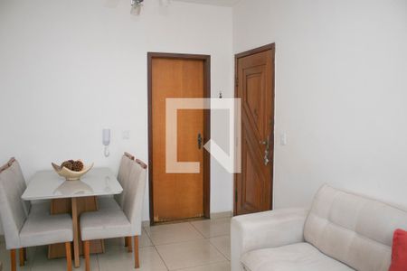 Sala de apartamento à venda com 3 quartos, 65m² em Palmares, Belo Horizonte