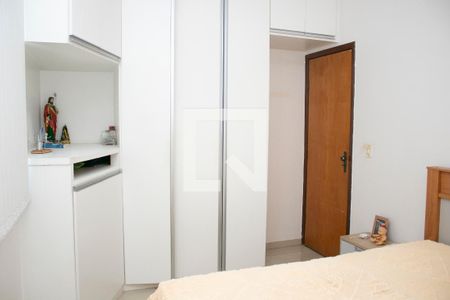 Suíte de apartamento à venda com 3 quartos, 65m² em Palmares, Belo Horizonte