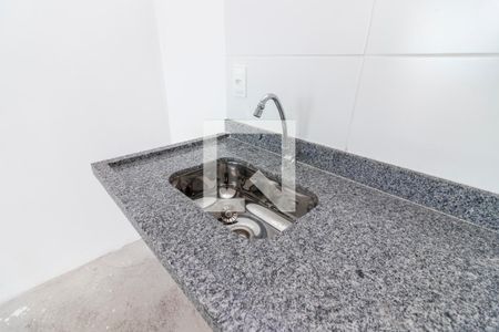 Sala e Cozinha de apartamento para alugar com 1 quarto, 31m² em Parada Inglesa, São Paulo