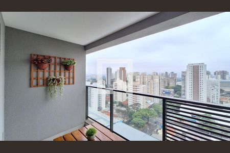 Varanda de kitnet/studio para alugar com 1 quarto, 28m² em Pompeia, São Paulo