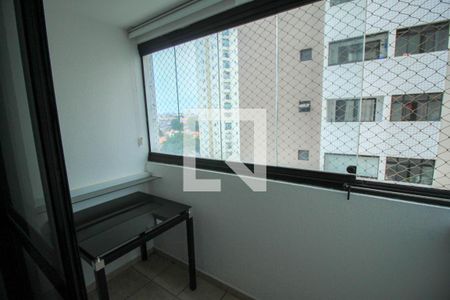Apartamento para alugar com 2 quartos, 85m² em Vila Bertioga, São Paulo