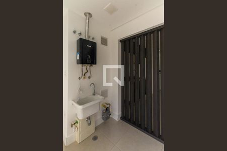 Varanda e Área de Serviço de apartamento à venda com 2 quartos, 55m² em Tatuapé, São Paulo