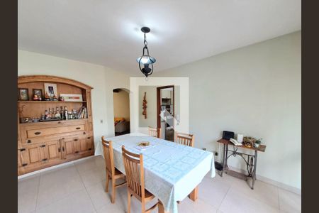 Apartamento à venda com 4 quartos, 165m² em Santa Lúcia, Belo Horizonte