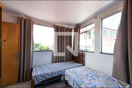 Quarto 1 de casa para alugar com 3 quartos, 90m² em Horto Florestal, Belo Horizonte
