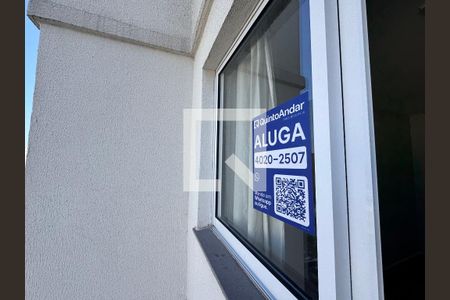 sala placa fachada WOSE-153 de apartamento para alugar com 2 quartos, 55m² em Feitoria, São Leopoldo