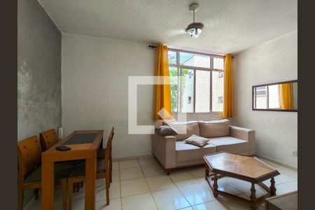 Sala de apartamento à venda com 2 quartos, 48m² em Vila Isabel, Rio de Janeiro