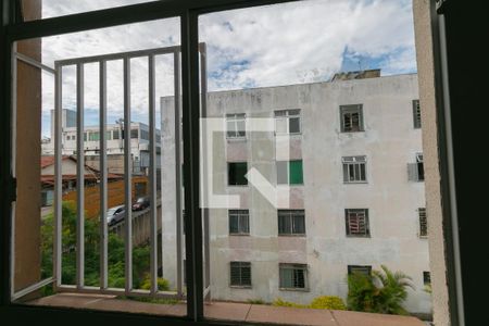 Apartamento à venda com 2 quartos, 50m² em Santa Monica, Belo Horizonte