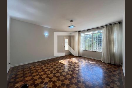 Casa à venda com 2 quartos, 181m² em Jardim Londrina, São Paulo