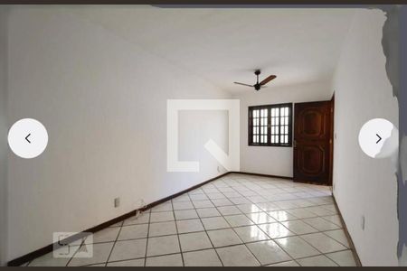 Casa à venda com 2 quartos, 80m² em Tanque, Rio de Janeiro