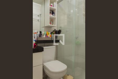 Banheiro da Suíte 1 de apartamento para alugar com 3 quartos, 70m² em Vila Labor, São Bernardo do Campo