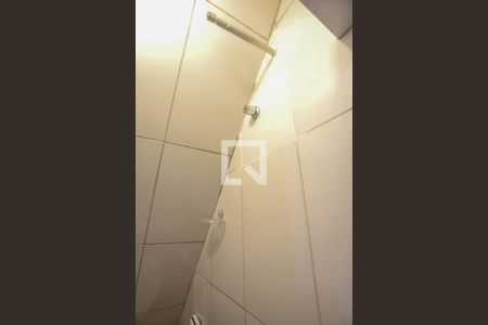 Banheiro 1  de casa para alugar com 2 quartos, 25m² em Piraporinha, Diadema