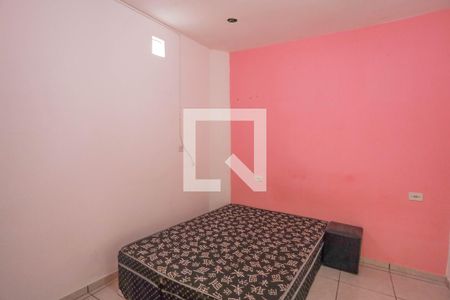 Quarto 1  de casa para alugar com 2 quartos, 25m² em Piraporinha, Diadema