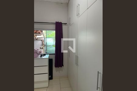 Quarto de casa para alugar com 3 quartos, 155m² em Pedra Azul, Contagem